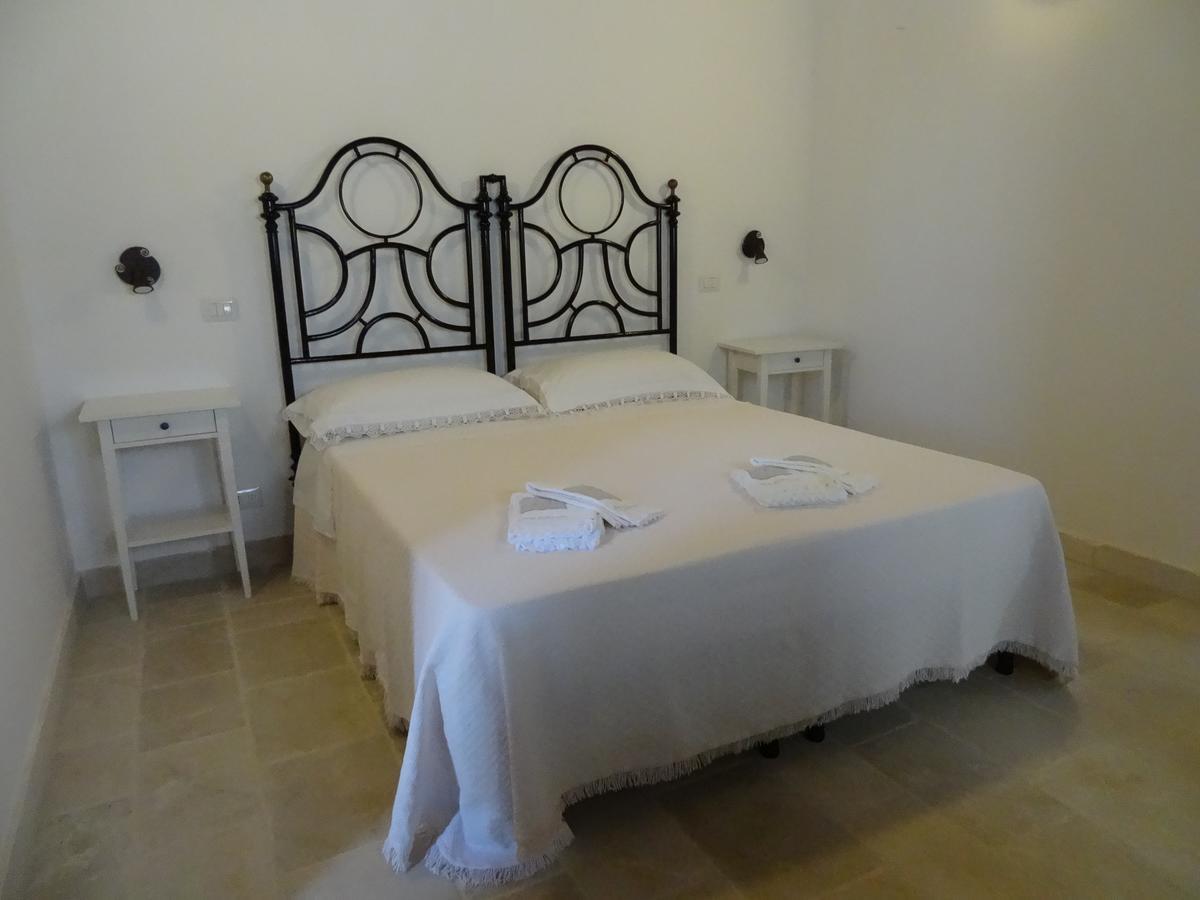L'Antico Casolare Bed and Breakfast Castellana Grotte Exteriör bild