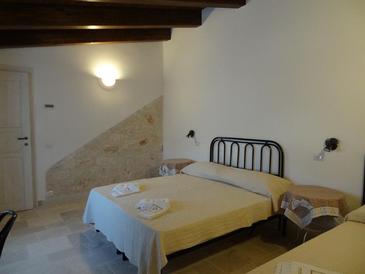 L'Antico Casolare Bed and Breakfast Castellana Grotte Exteriör bild